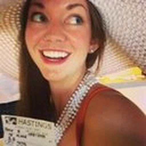 Emily R.